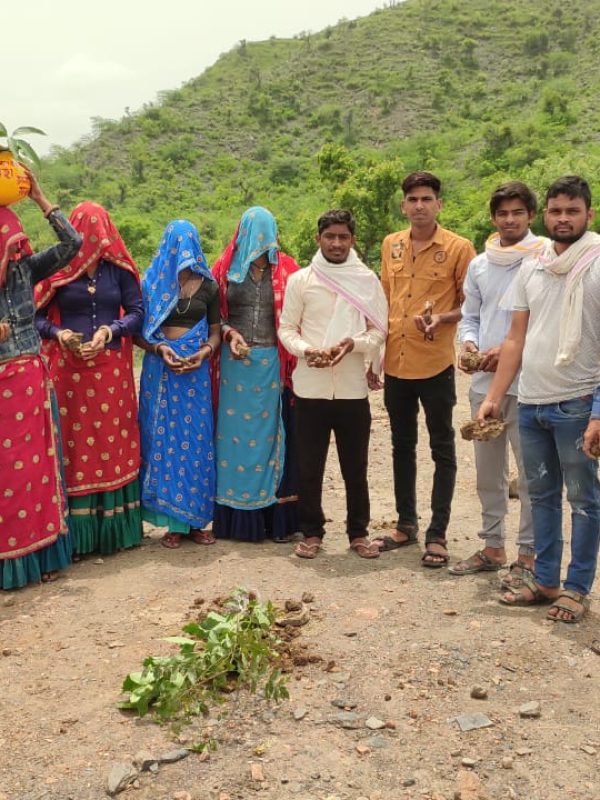 0396bea5-e2b3-49cd-808a-a282833a5477