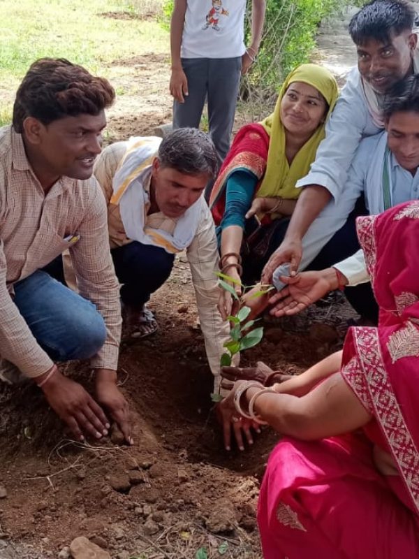 b0fd5705-de9f-44bf-b961-944f1dae38c7 (1)